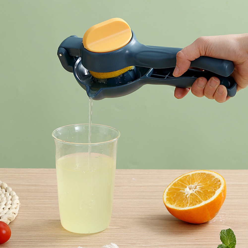 Portable Lemon Lime Squeezer C - Citrus Juicer Bar のレビューと価格