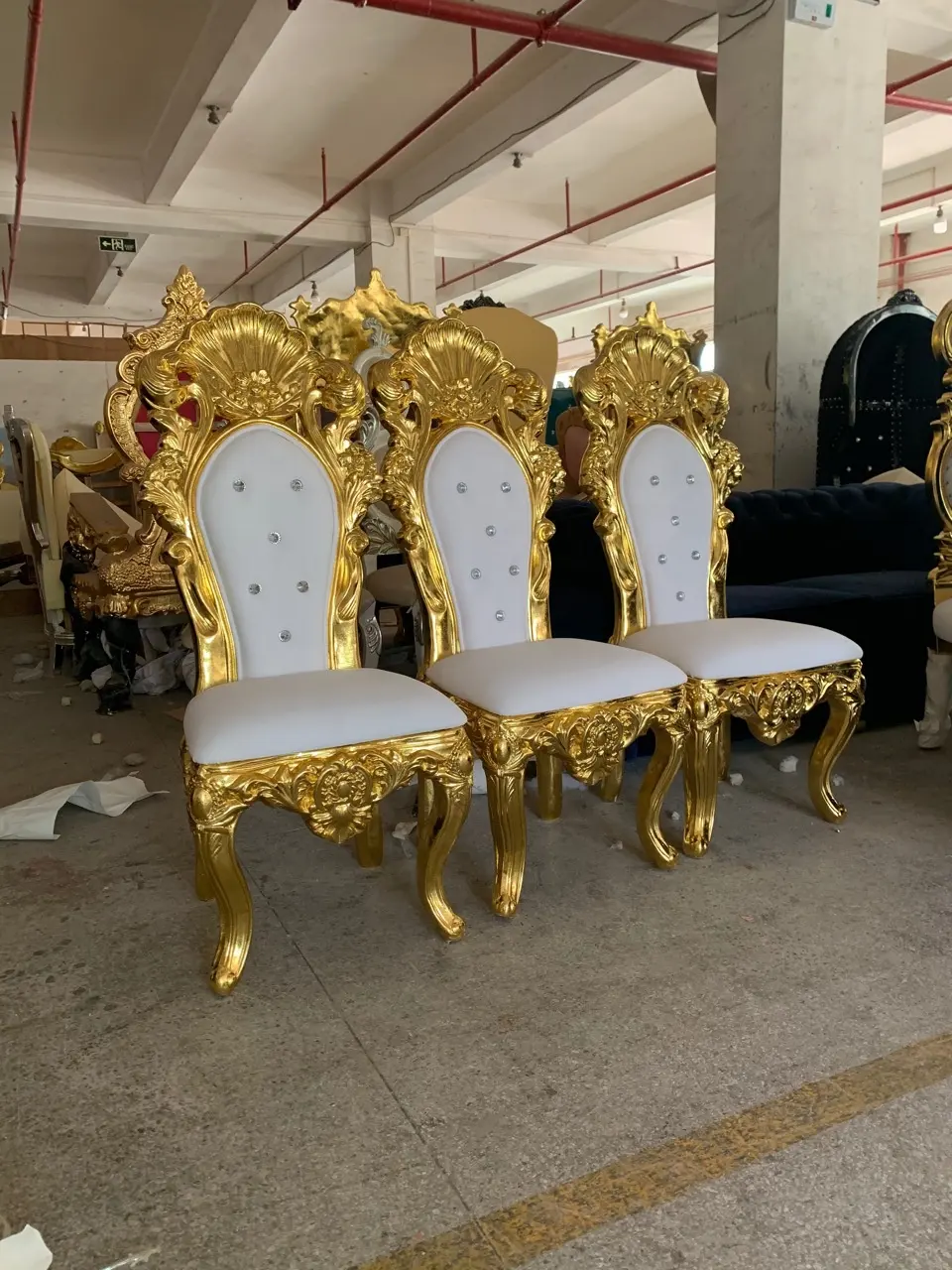 Custom Luxury Style Living Roo - Home Barcelona のレビューと価格