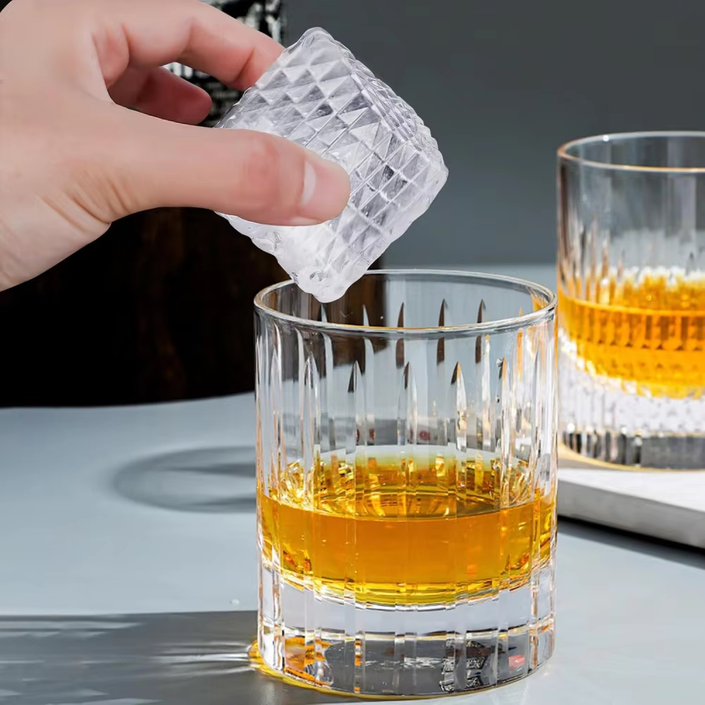 Ice Cube Tray Silicone with Li - Ice Mold Sphere のレビューと価格