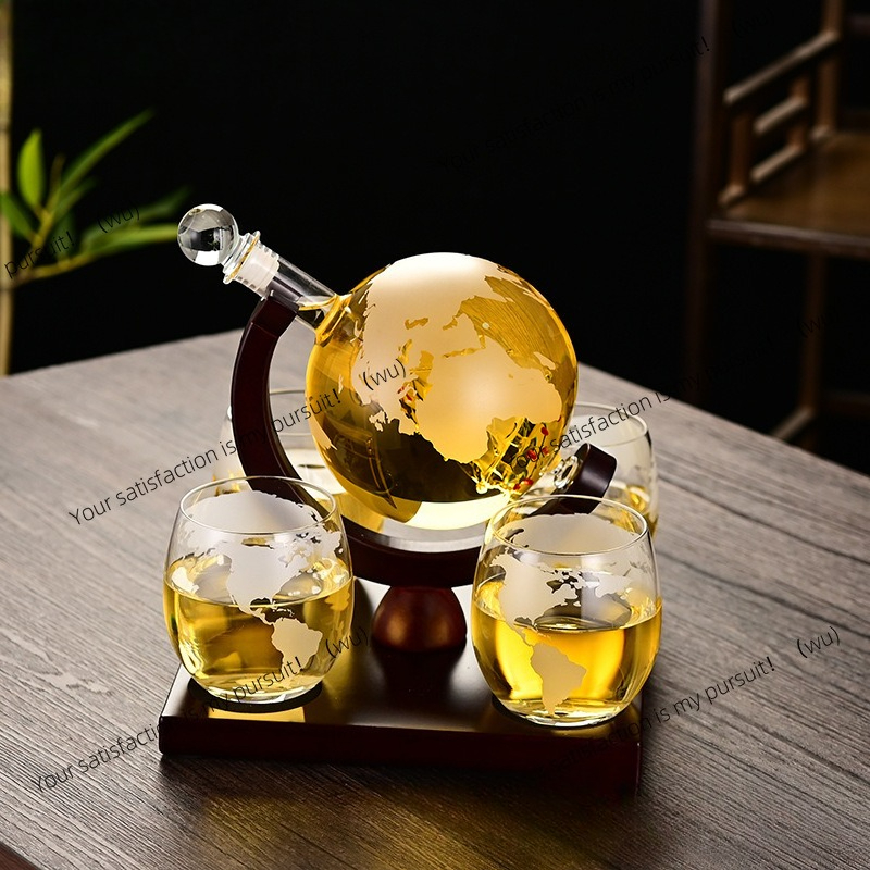 Creative Whiskey Glass Bottle  - Decanter Globe Set のレビューと価格