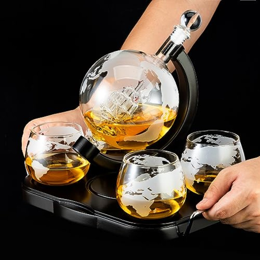 Whiskey Decanter Globe Set Gif - Decanter Globe Set のレビューと価格