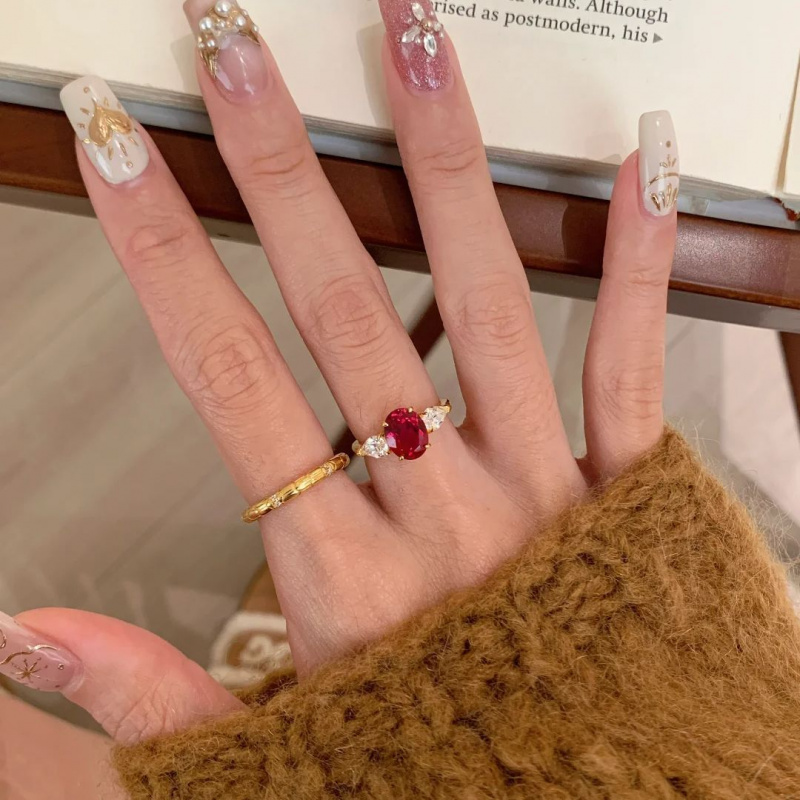 Natural 2-Carat Ruby Ring 18K  - Bar Cart Gold のレビューと価格